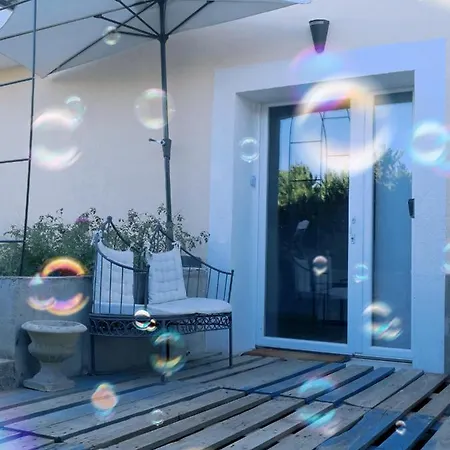 Petit Paradis Cosy T1 Bis 40M2 Independent Studio En Maison Avec Jardin & Parking Gratuit Apartment